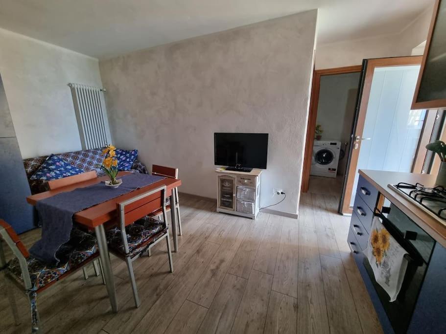 Ferienwohnung Casa Bat Mantello Exterior foto